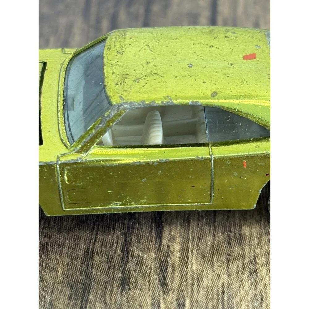Hot Wheels Redline CUSTOM CHARGER Lime Green US White Interior Very Nice !!!